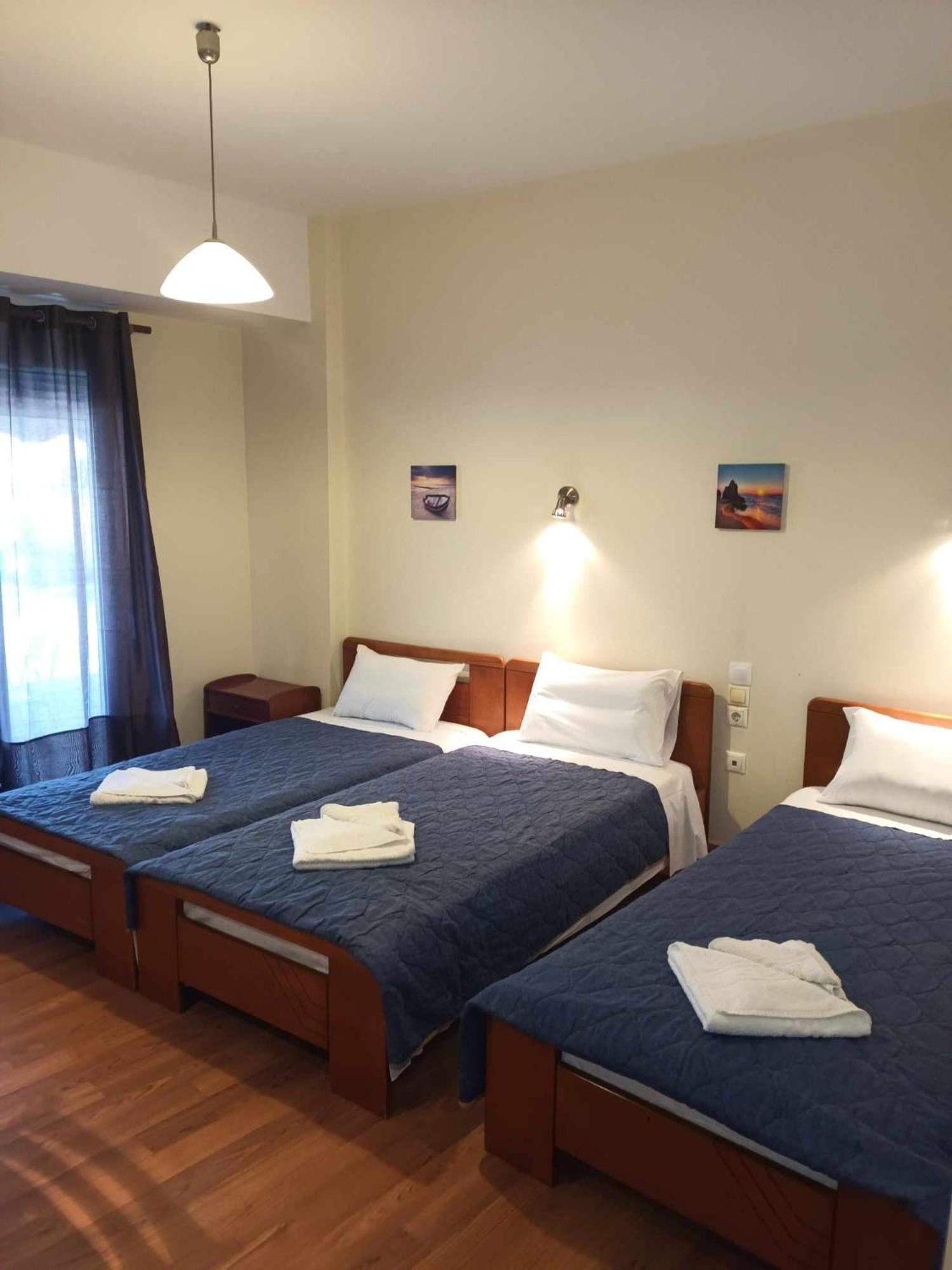 Saint George Hotel Лутра Едипсу Екстериор снимка